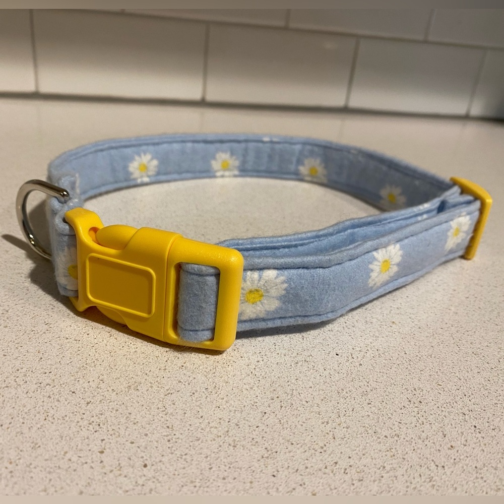 Blue + Yellow Daisy Large Dog Collar